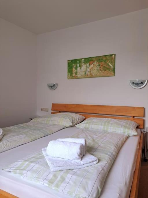לאוגנג Ferienwohnung Schwarzbach חדר תמונה
